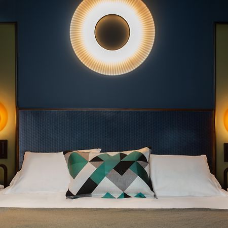 Hotel Louison Париж Экстерьер фото